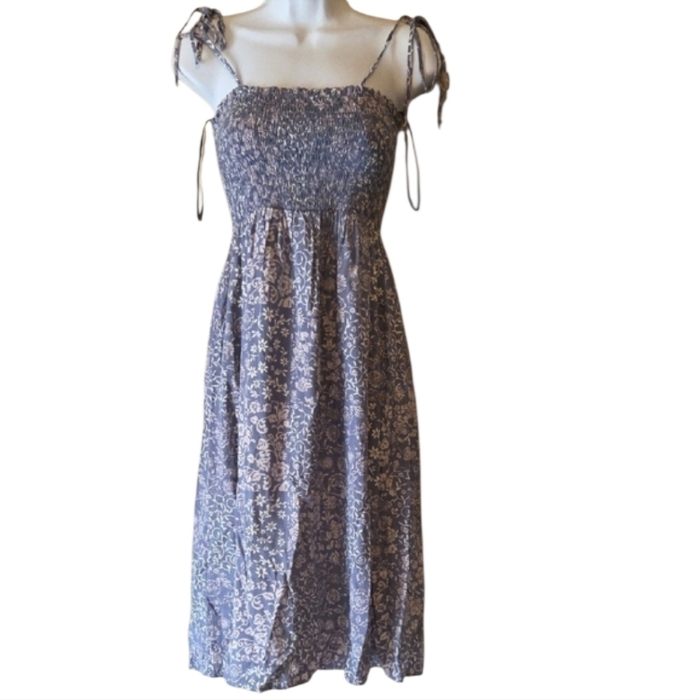Forever 21 Lavender Floral Midi Dress - Picture 5 of 5